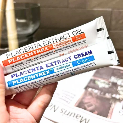 プラセントレックスジェル（PLACENTREX Gel / ヒトプラセンタジェル）とプラセントレックスクリーム（PLACENTREX Cream / ヒトプラセンタクリーム）のチューブ