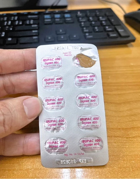 イブパック(IBUPAC)400mgを1錠使用して、9錠残っているシート
