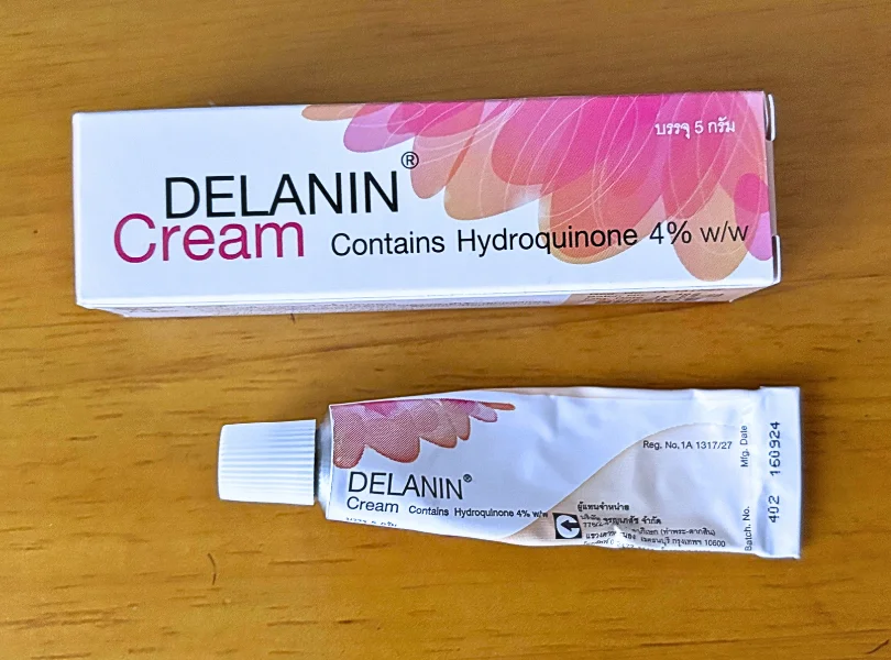 デラニンクリーム(DELANIN Cream)の箱とチューブ