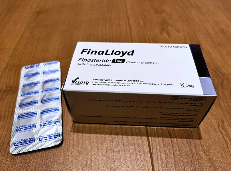 フィナロイド(FinaLloyd)1mgの箱とシート
