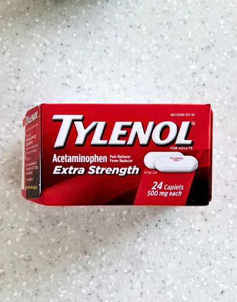 タイレノールエクストラストレングス(Tylenol Extra Strength)500mgの箱