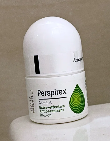 パースピレックス(Perspirex)Comfortのロールオンボトル