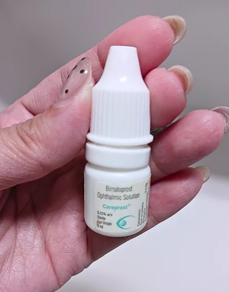ケアプロスト(Careprost)のボトル