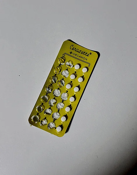 セラゼッタ（Cerazette）の錠剤シート
