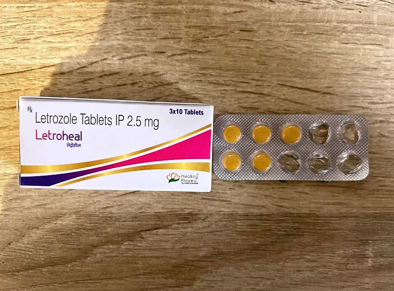 レトロヒール(Letroheal)2.5mgの箱と使いかけのシート
