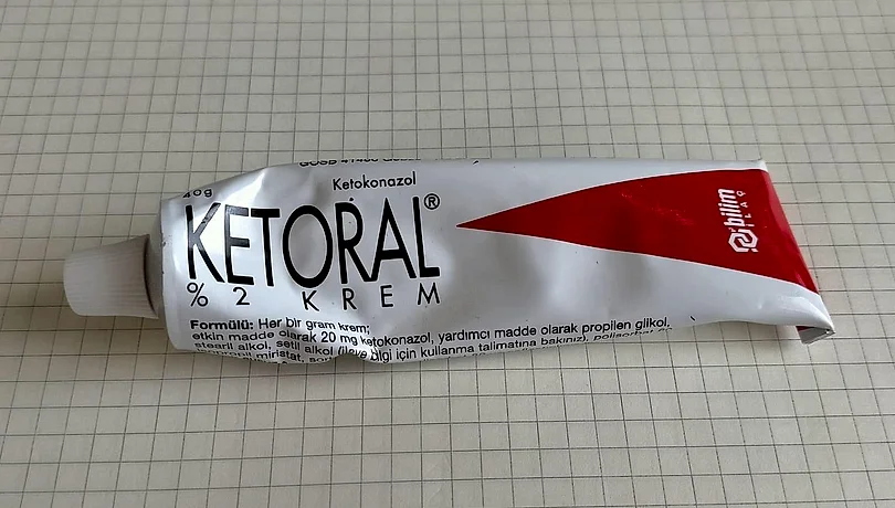 ケトラル（KETORAL）2% の チューブ
