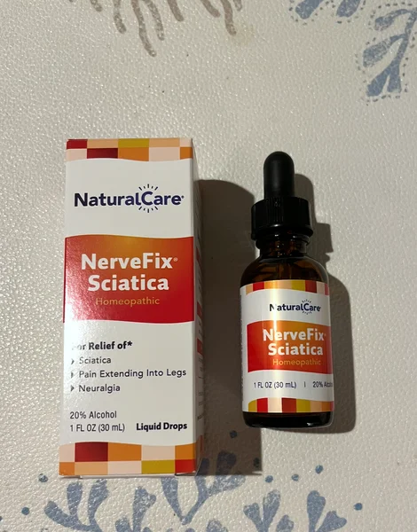 ナーブフィックスサイアティカ(NerveFix Sciatica)30mL の箱とボトル
