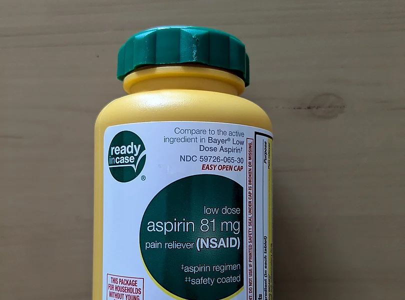 アスピリン(Aspirin)81mg のボトル
