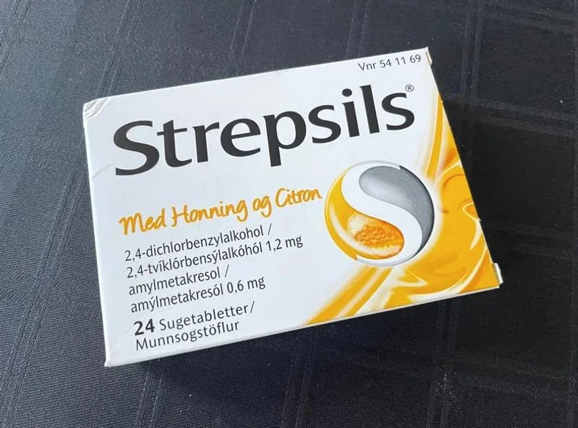 ストレプシルス(Strepsils)の箱