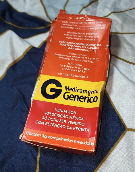 ノルフロキサシン(Norfloxacino)400mg の箱(裏面)
