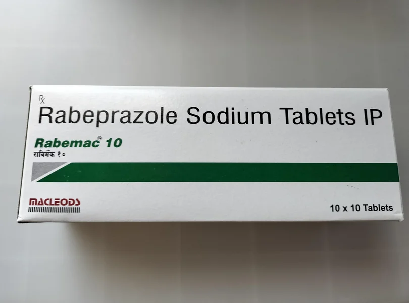 ラベプラゾール(Rabeprazole)10mg の箱