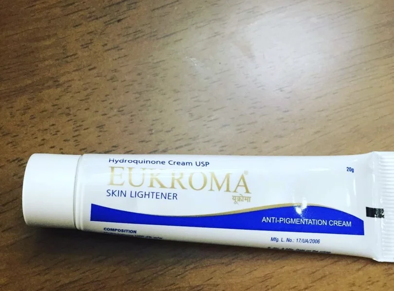 ユークロマ(EUKROMA)のチューブ