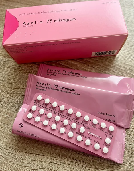 アザリア(Azalia)75µg の箱とシート