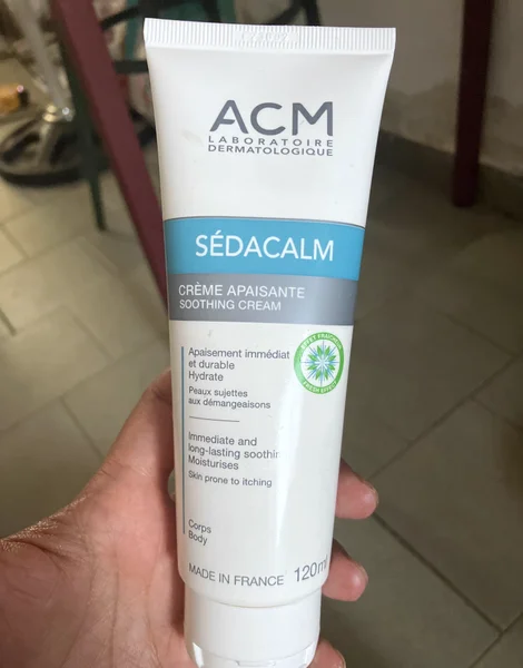 セダカルム(SÉDACALM)120ml のチューブ