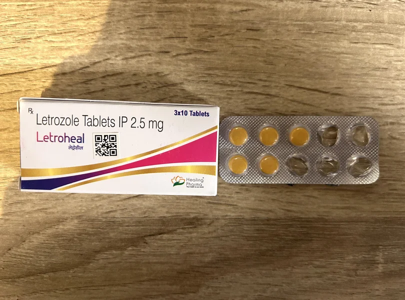 レトロゾール（Letrozole）2.5mg の箱とシート
