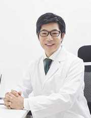 山中大介